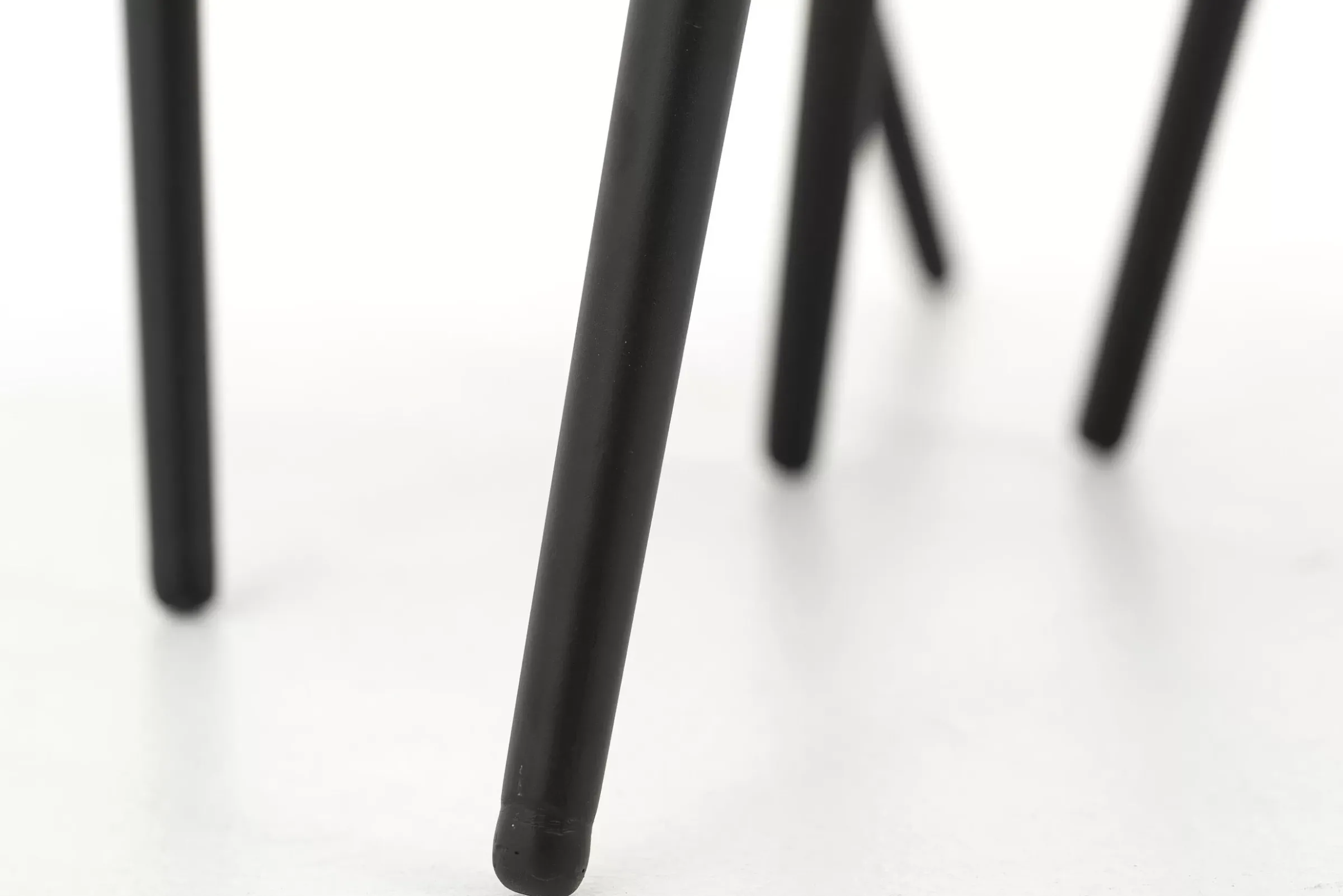 Table A Cafe^Flamant Robyn, Table D'Appoint, Teck Recupere, Ronde, Ensemble De 3