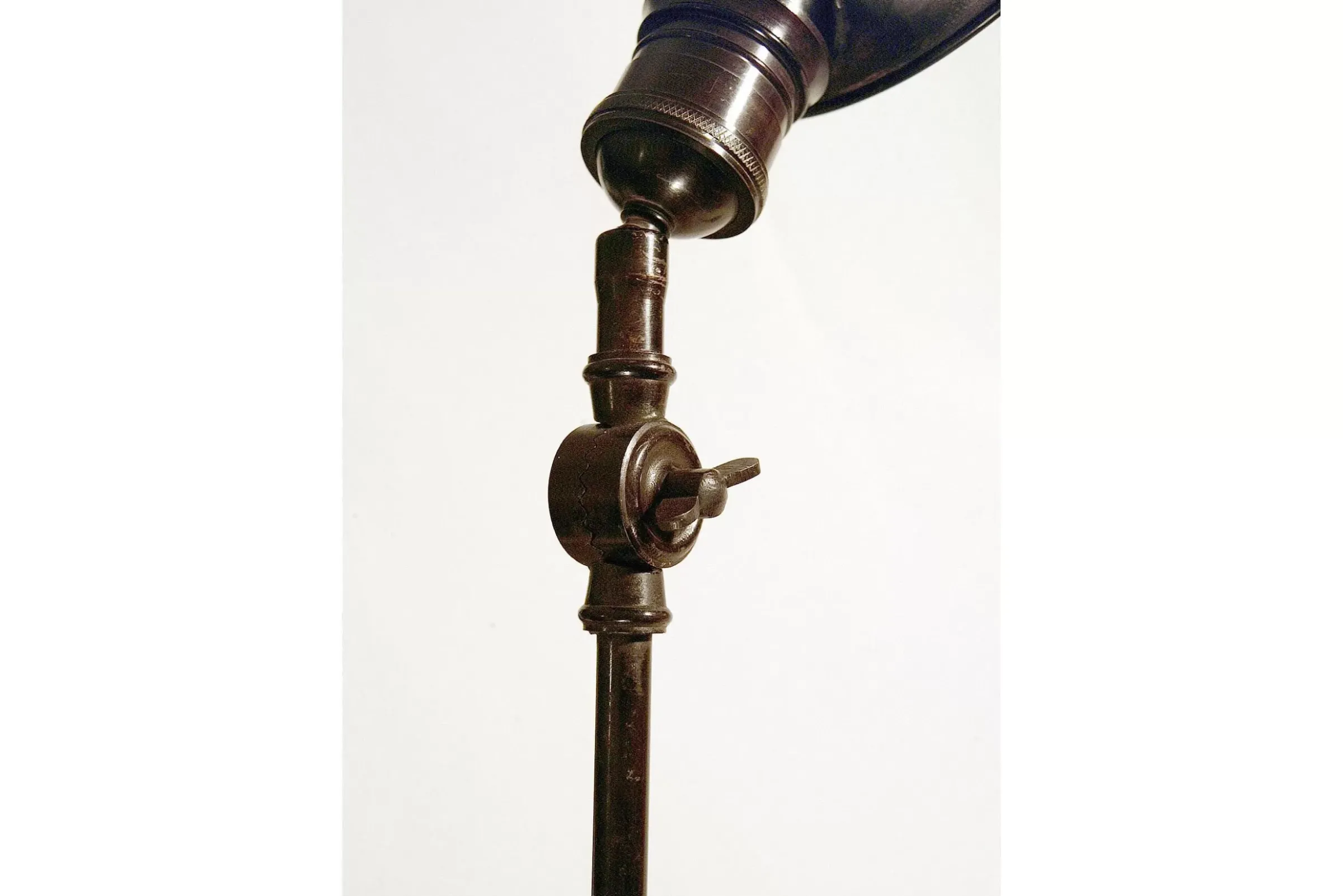 Eclairage^Flamant Twist, Lampadaire, Laiton, Reglable