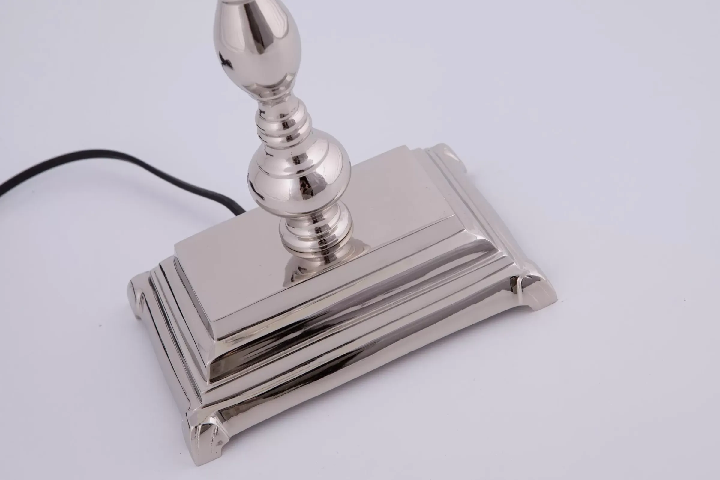 Eclairage^Flamant Vinci, Lampe De Table, Laiton Et Nickel